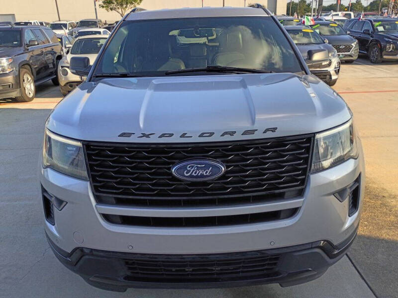 2018 Ford Explorer Sport