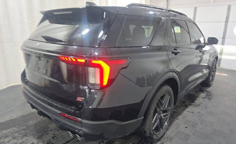 2025 Ford Explorer ST