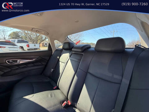 2015 Infiniti Q70L 3.7