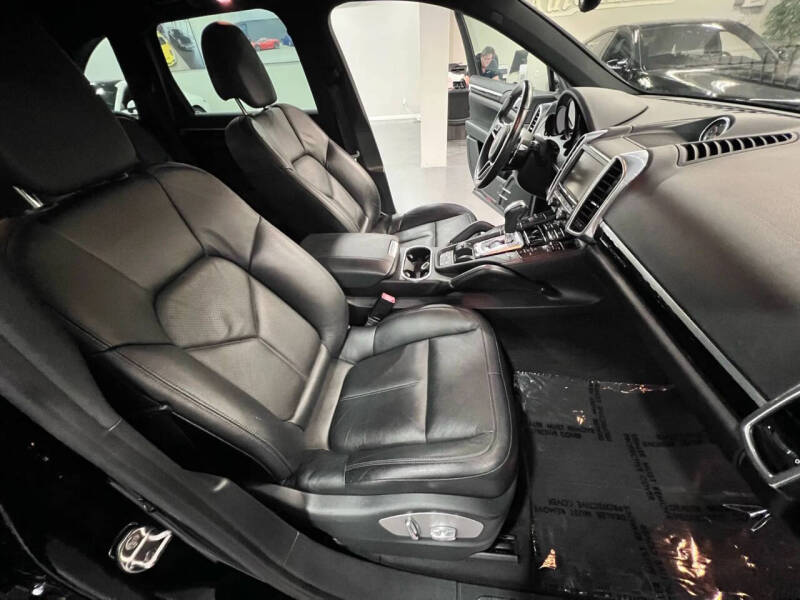 2016 Porsche Cayenne