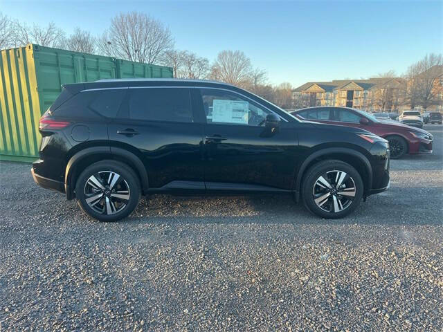 2025 Nissan Rogue SL