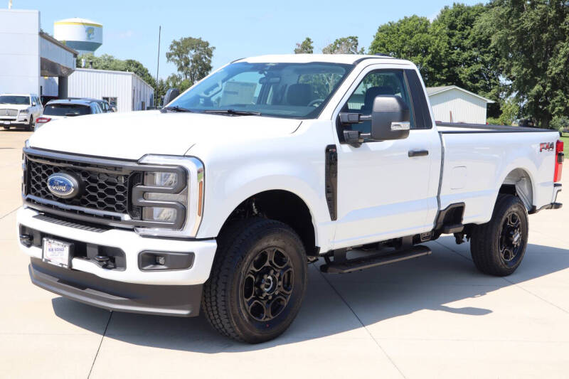 2025 Ford F-350 Super Duty XL