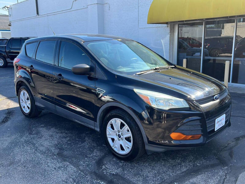 2016 Ford Escape S