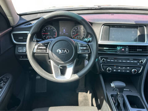 2019 Kia Optima LX