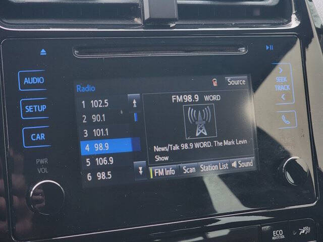 2016 Toyota Prius Two