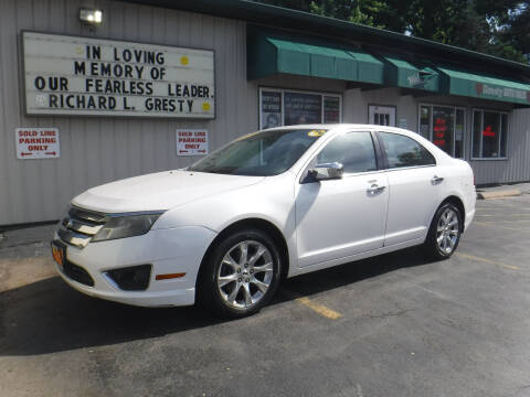 2011 Ford Fusion for sale at GRESTY AUTO SALES in Loves Park IL