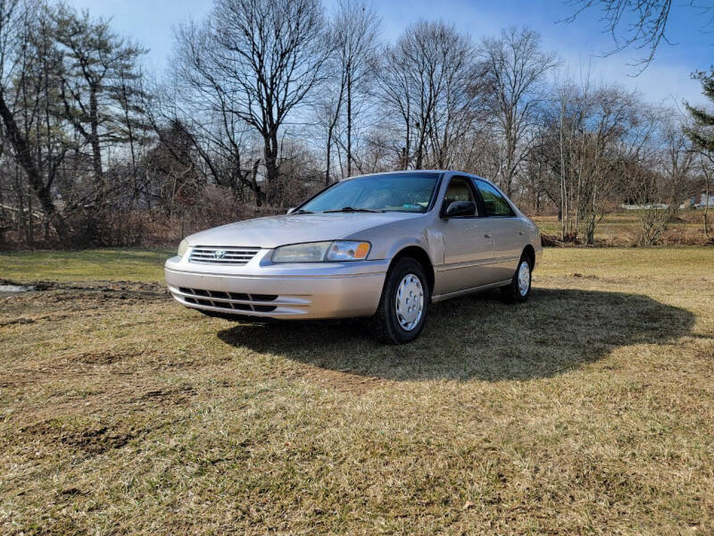 1997 Toyota Camry for sale at J & S Snyder's Auto Sales & Service in Nazareth PA