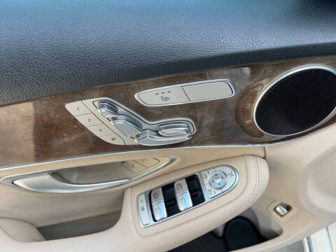 2017 Mercedes-Benz C-Class C 300