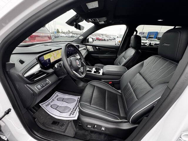 2025 Buick Enclave Avenir