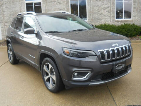 2019 Jeep Cherokee for sale at C.J. Lensing Motors Inc in Decorah IA