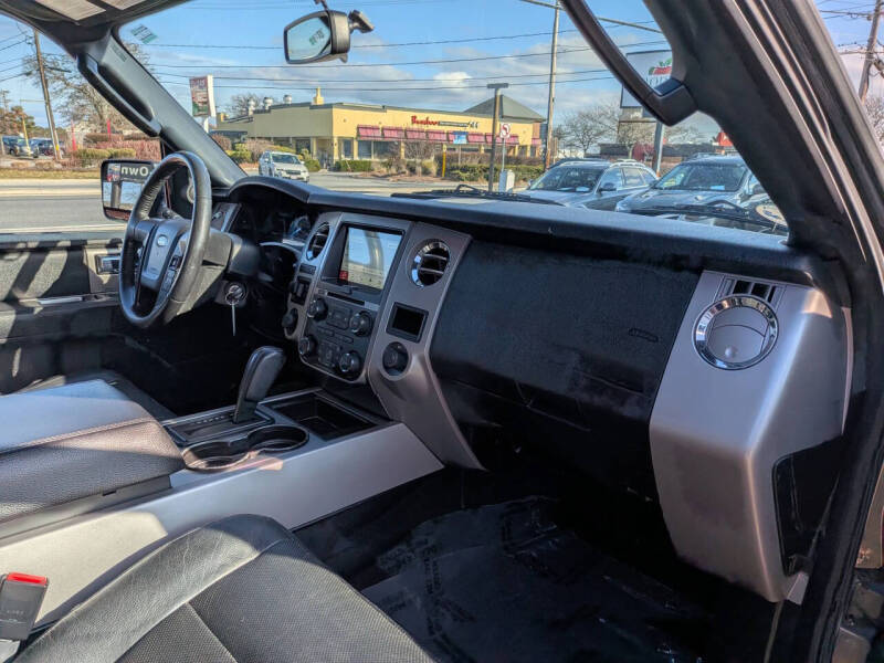 2017 Ford Expedition EL