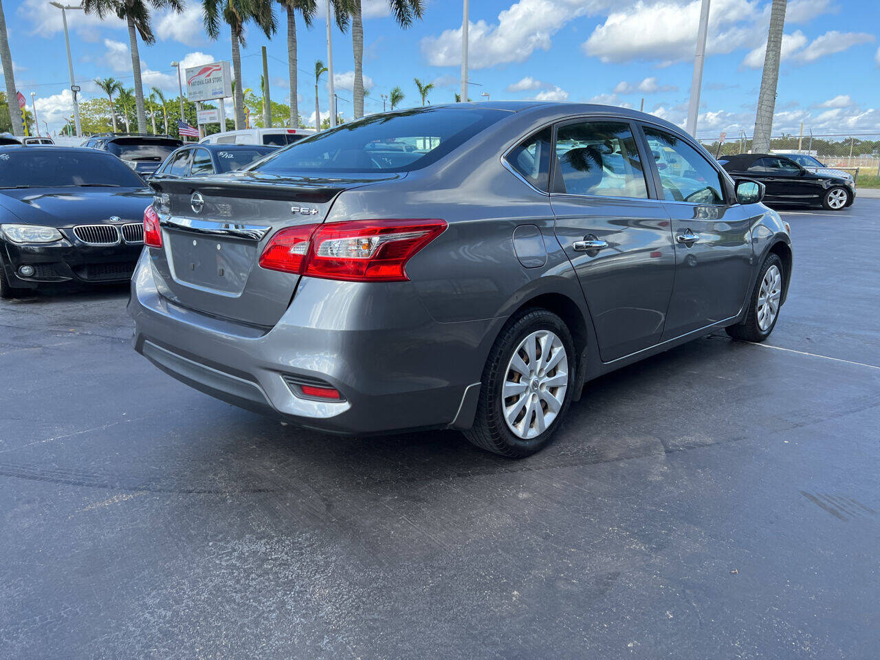 2016 Nissan Sentra Sedan - $10,900