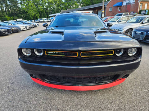 2015 Dodge Challenger SXT Plus