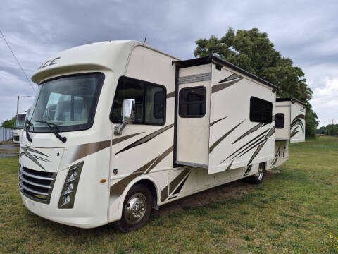 2019 Thor Motor Coach Ace 33.1