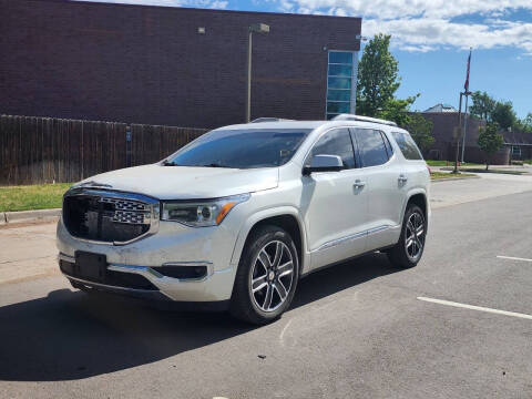 2017 GMC Acadia Denali