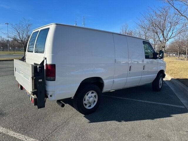 2007 Ford E-Series for sale at Bob's Motors in Washington DC