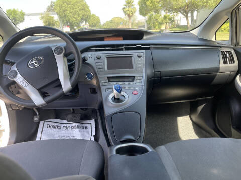 2013 Toyota Prius One