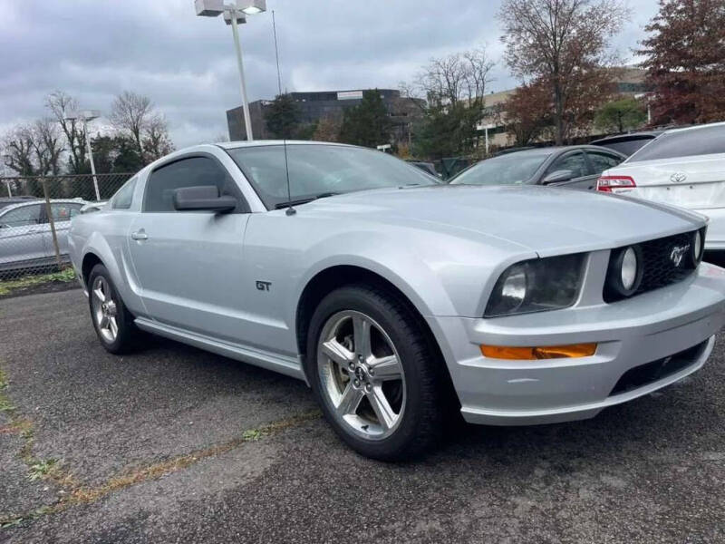 2007 Ford Mustang GT Deluxe