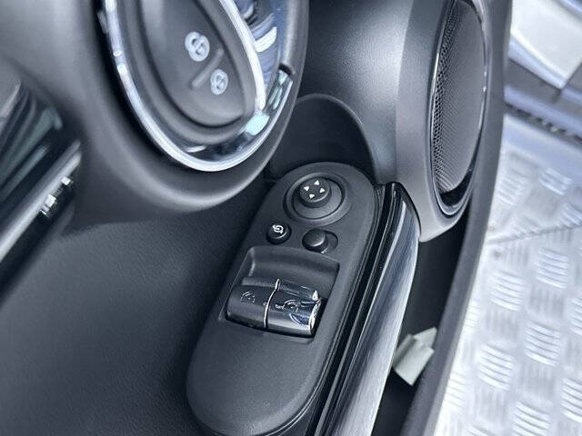 2024 MINI Hardtop 2 Door Cooper SE