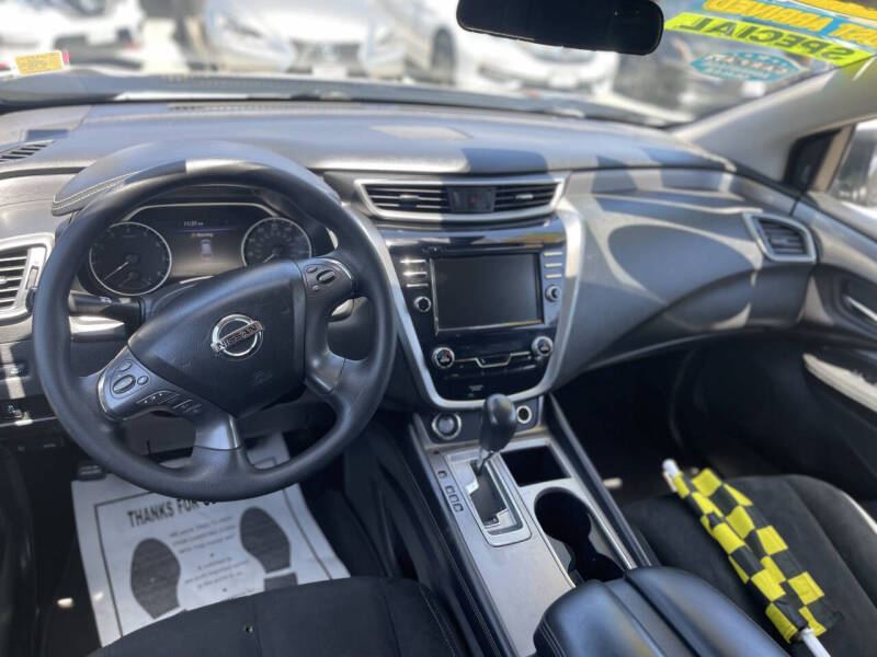 2022 Nissan Murano S