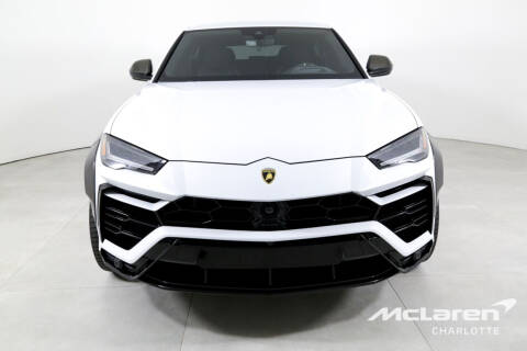 2022 Lamborghini Urus