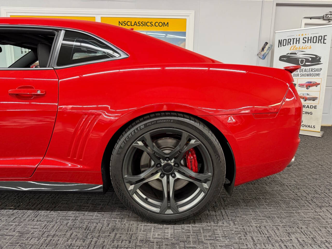 2011 Chevrolet Camaro 36