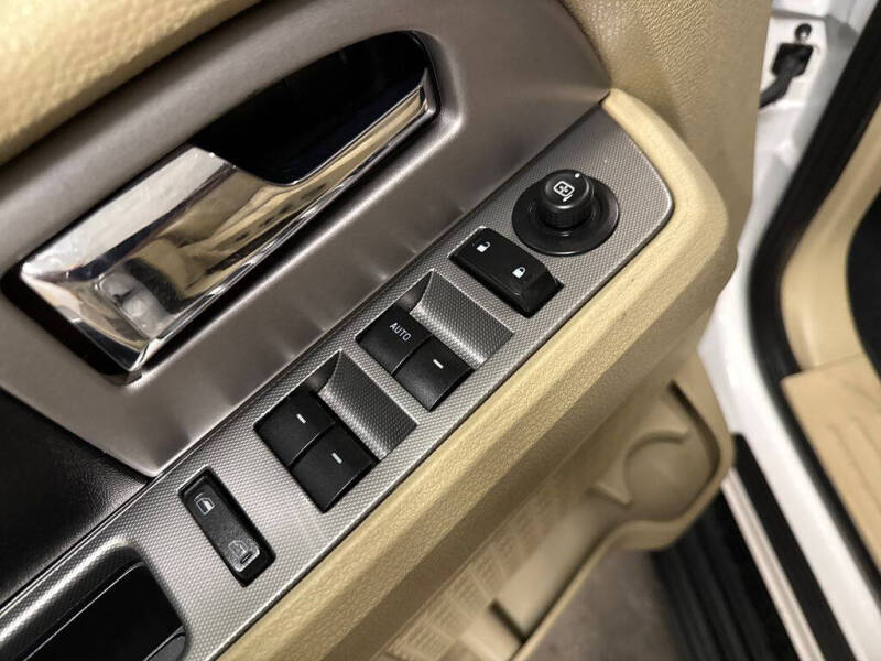 2017 Ford Expedition EL XLT