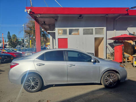 2016 Toyota Corolla LE Plus