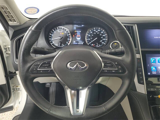 2023 Infiniti Q50 Luxe