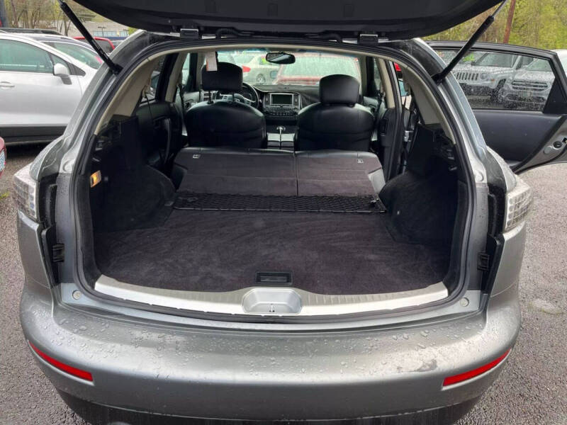 2005 Infiniti FX35