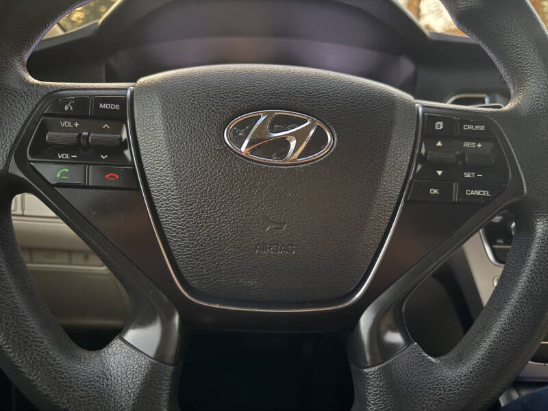 2016 Hyundai Sonata SE