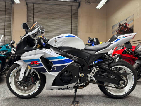 2013 Suzuki GSX-R1000