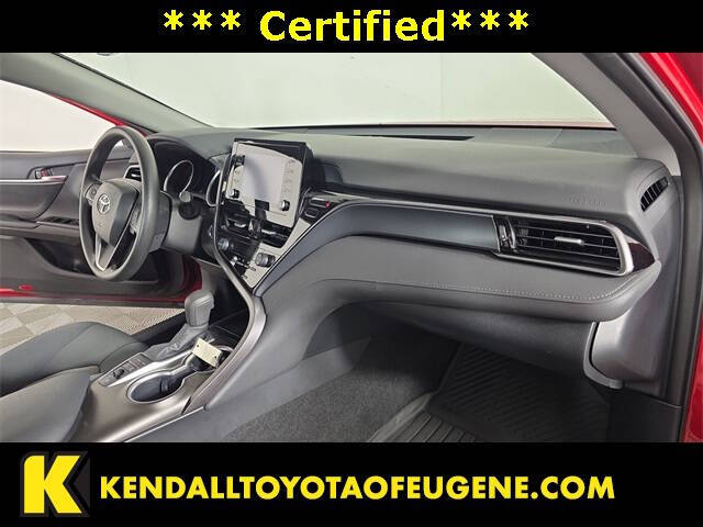 2023 Toyota Camry Hybrid LE