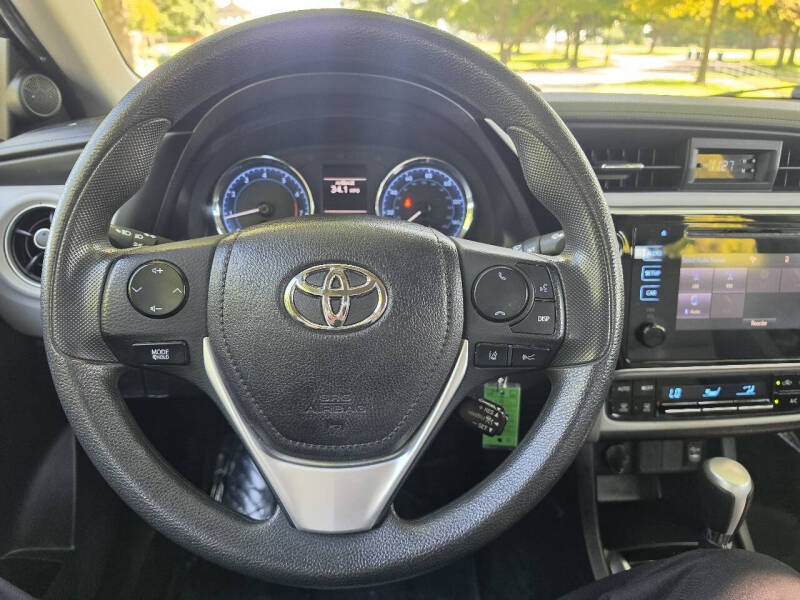 2017 Toyota Corolla LE