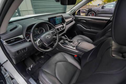 2022 Toyota Highlander Limited