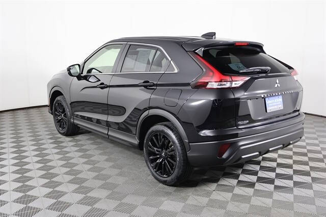 2023 Mitsubishi Eclipse Cross LE