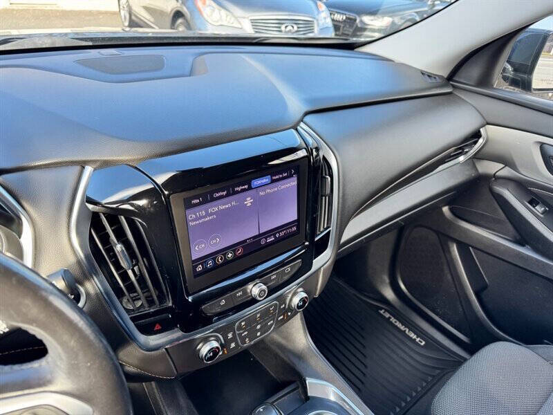 2020 Chevrolet Traverse LT Cloth