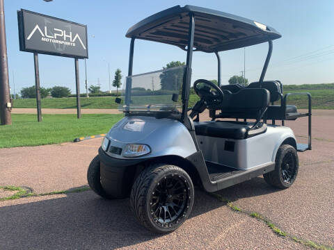 2017 E-Z-GO RXV