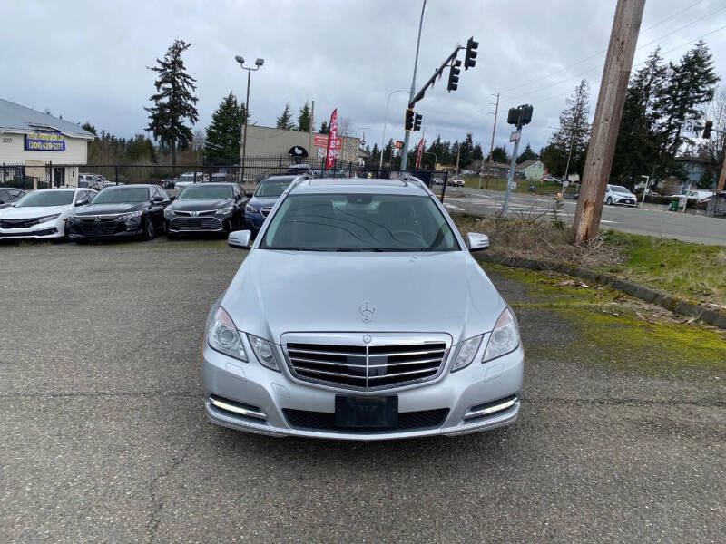 Used 2011 Mercedes-Benz E-Class E350 with VIN WDDHH8HB9BA340136 for sale in Federal Way, WA