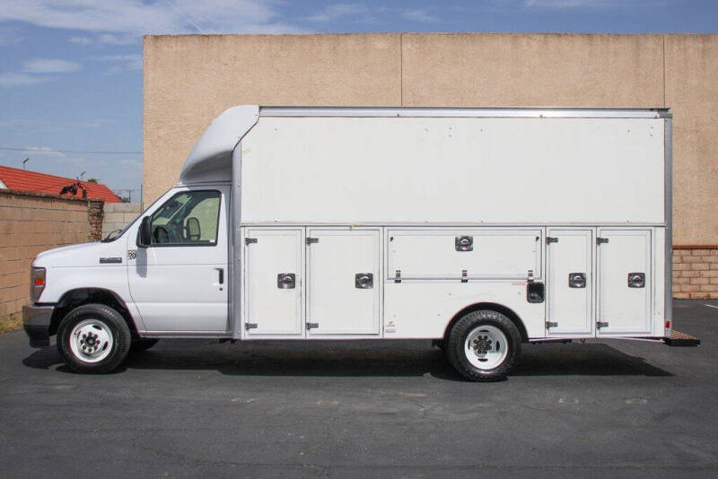2023 Ford E-Series