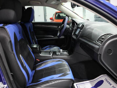 2019 Chrysler 300 Touring