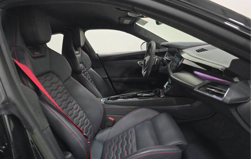 2022 Audi RS e-tron GT quattro