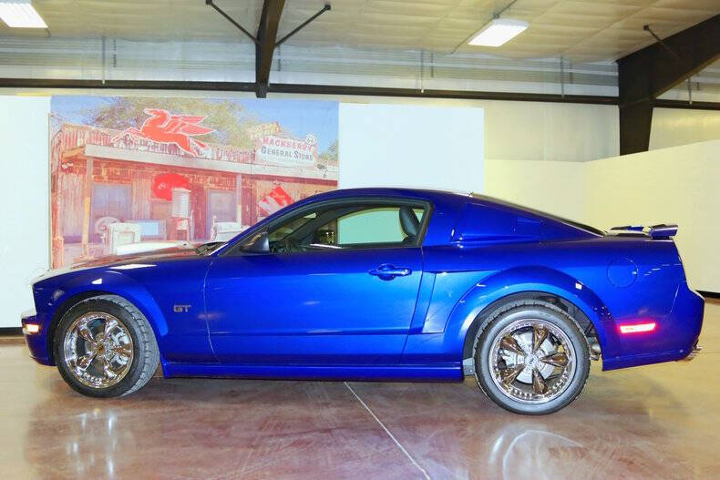 2005 Ford Mustang