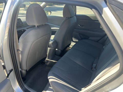 2021 Hyundai Elantra