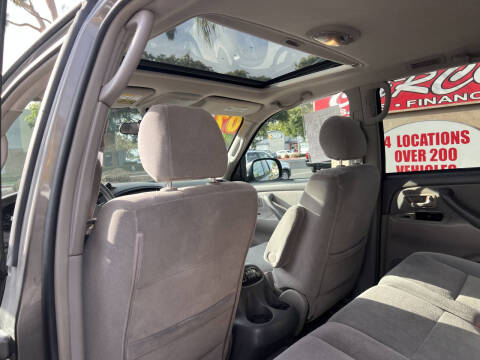 2007 Toyota Sequoia SR5