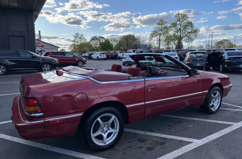 1994 Chrysler Le Baron GTC