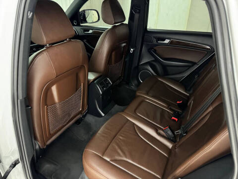 2017 Audi Q5 2.0T quattro Premium Plus