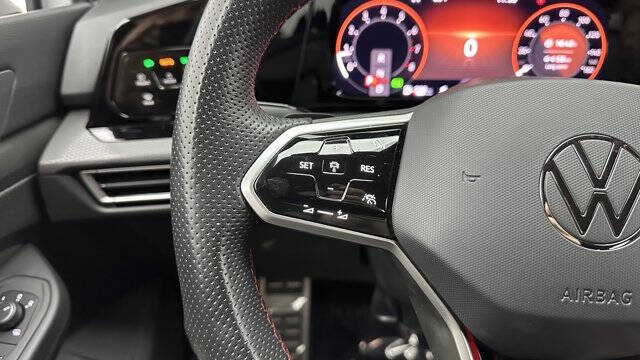 2024 Volkswagen Golf GTI S