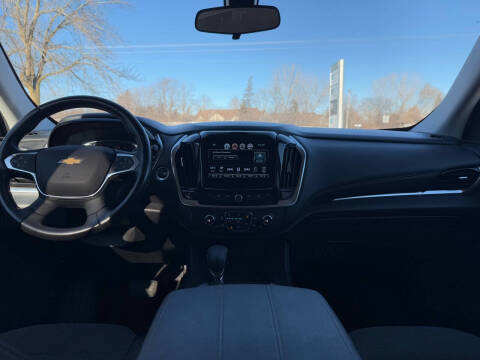 2018 Chevrolet Traverse LT Cloth