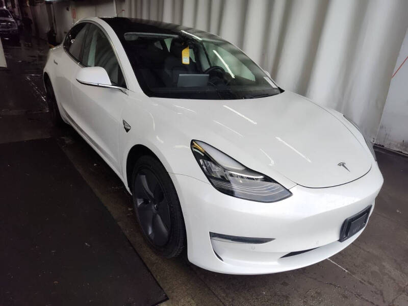 2020 Tesla Model 3 Standard Range Plus